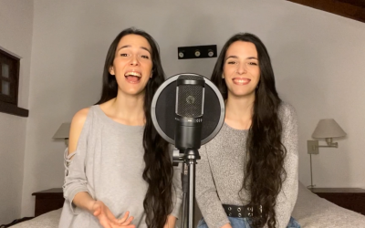 Juntos a la par cover – @gelmini.twins